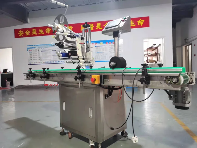 Company-owned photo of fma-200 flat surface labeling machine, catalog view 077.
